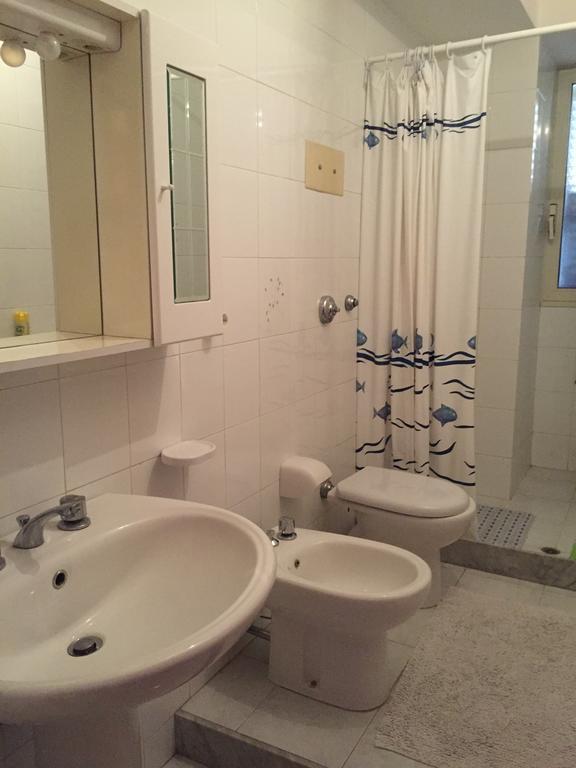 شقة Casa Riviera دونّالوكاتا الغرفة الصورة